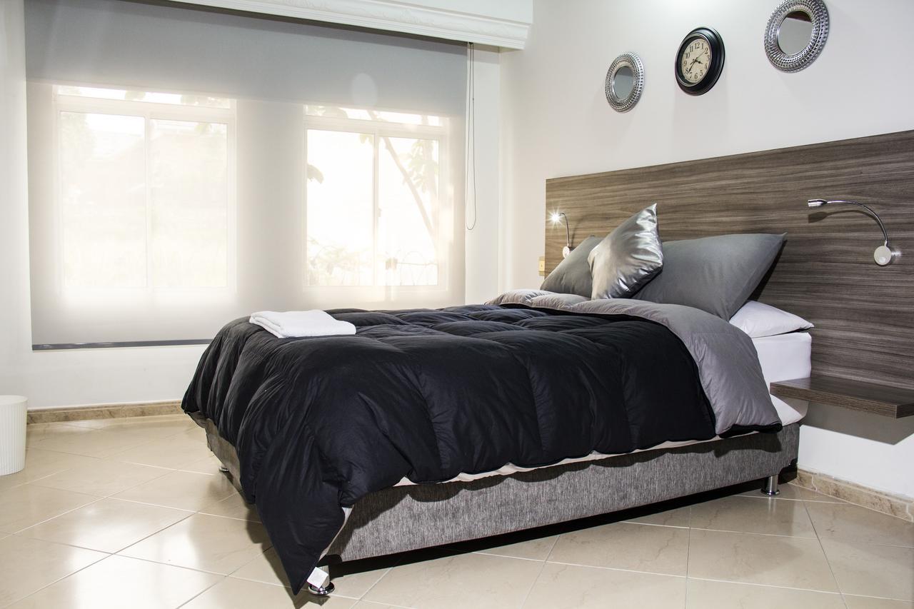Hotel Premium House Floridablanca Esterno foto