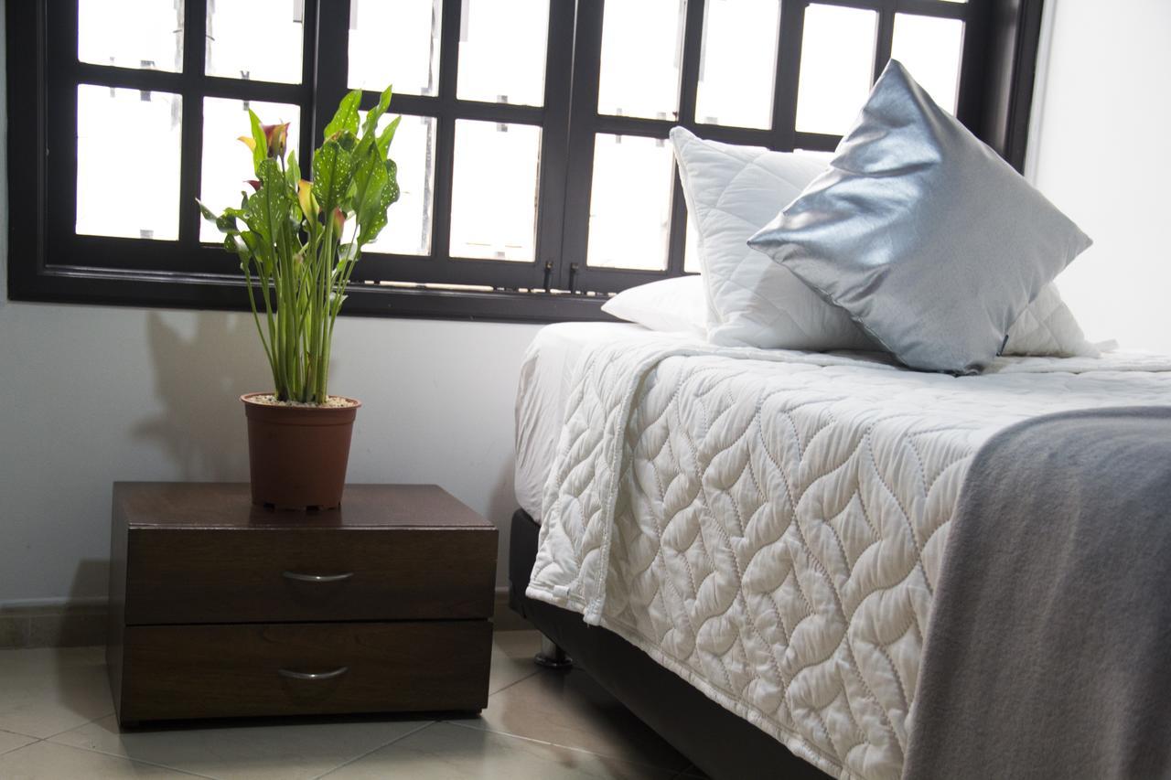 Hotel Premium House Floridablanca Esterno foto