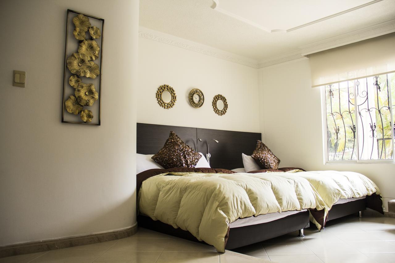 Hotel Premium House Floridablanca Esterno foto