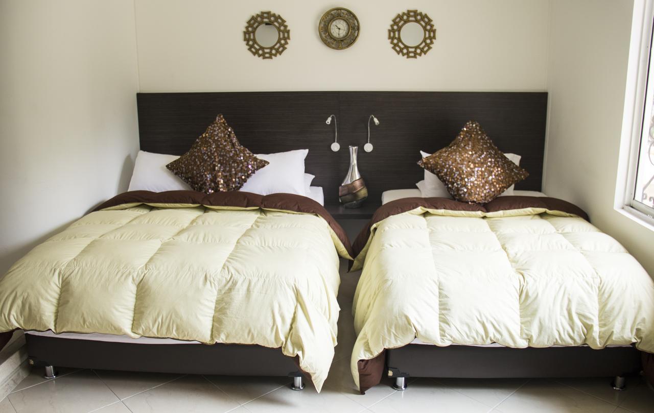 Hotel Premium House Floridablanca Esterno foto